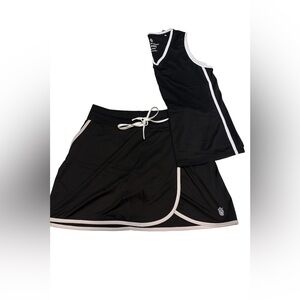 Tommy Bahama IslandZone Two Piece Set Skort and  Black V-Neck Top, Never Worn.